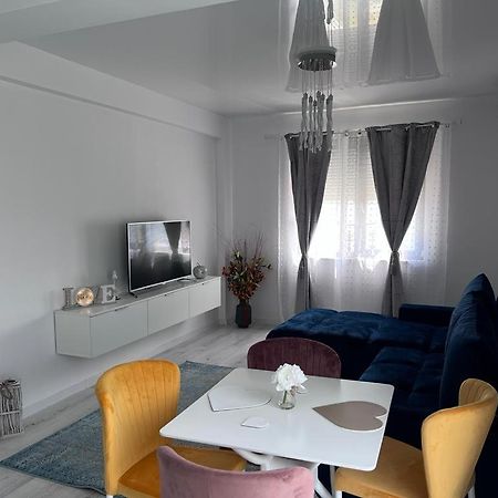 شقة Luna House Sea Năvodari المظهر الخارجي الصورة